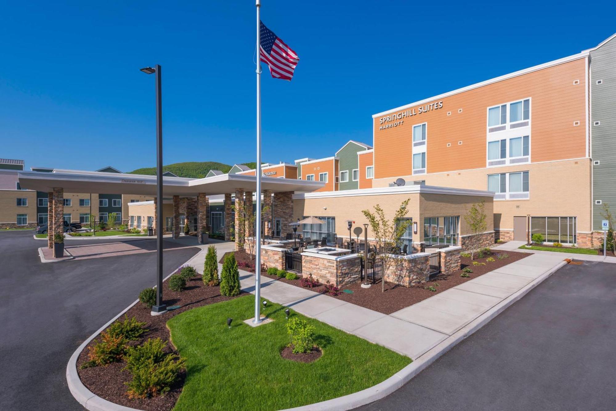 Springhill Suites By Marriott Fishkill Exteriér fotografie