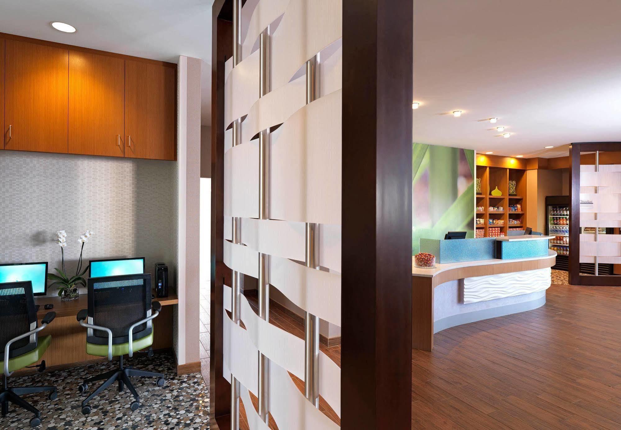 Springhill Suites By Marriott Fishkill Exteriér fotografie